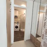아파트 Newly Renovated With A Beautiful View *