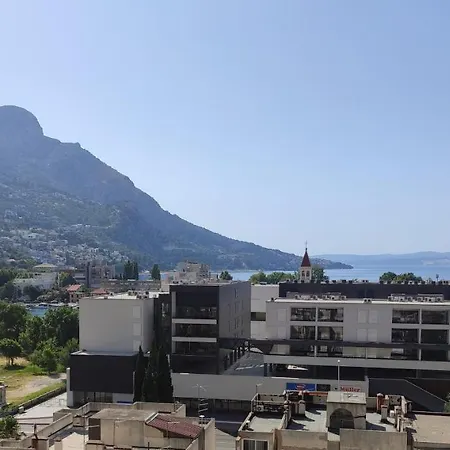 Newly Renovated With A Beautiful View Apartamento *